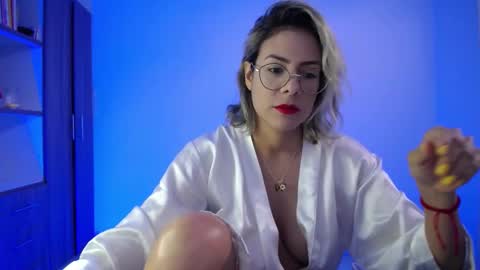 Candy Dowson online show from October 10, 5:30 pm