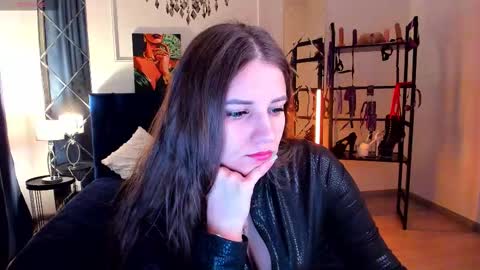 Sofia online show from November 28, 1:24 am