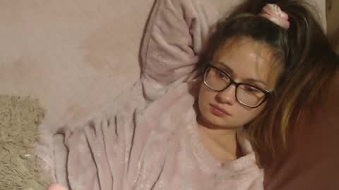 say meow and send tips  online show from October 30, 9:48 pm