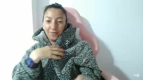 candymilfff online show from September 29, 4:06 pm