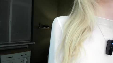 Kate online show from February 25, 3:26 pm