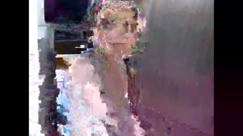 Snapshot of canelalovee chatting on September 18, 11:20 pm CANELA online show from September 18, 11:20 pm