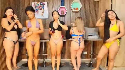 Sara online show from December 19, 11:06 am