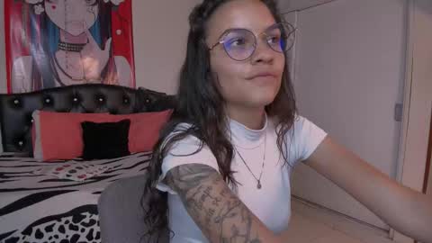 canela online show from September 22, 7:29 pm