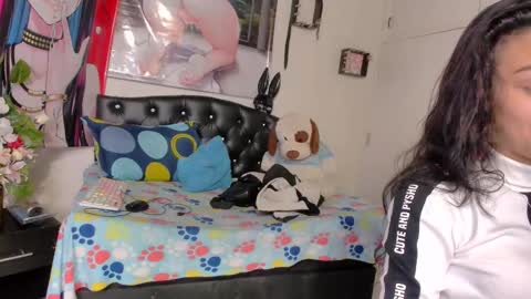 canela online show from January 21, 11:02 pm