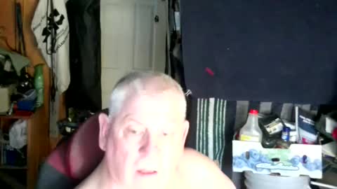 canoelicker69 online show from March 10, 7:29 pm