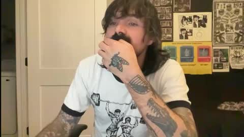 cantleavethehouse online show from November 30, 9:38 am