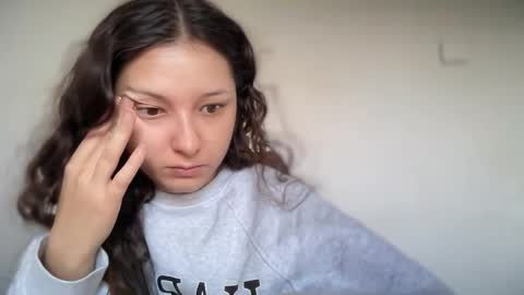 Snapshot of cappuccinokiss chatting on September 18, 7:45 am Emma online show from September 18, 7:45 am