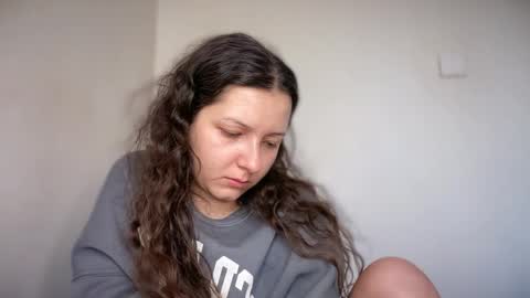 Emma online show from March 9, 6:40 am