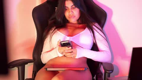 Miyah online show from May 27, 3:58 am