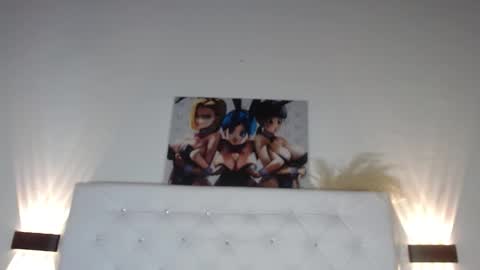 dani online show from October 3, 7:00 pm