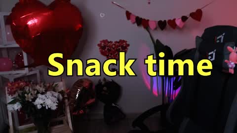 Mary online show from March 31, 11:49 pm