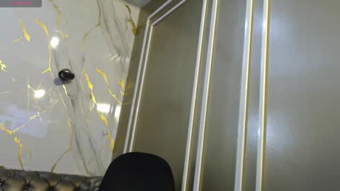 Carito online show from November 4, 3:52 am