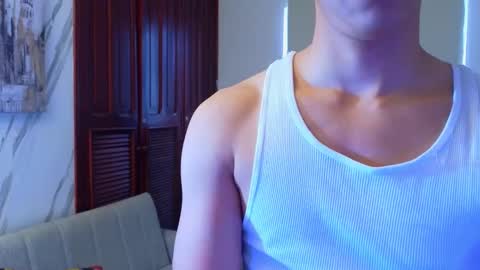 carl_dixon online show from September 30, 7:13 pm