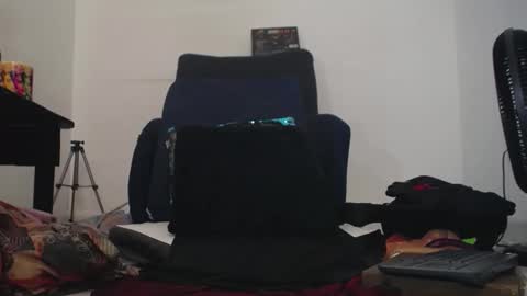 carla_prestige online show from May 13, 6:28 pm