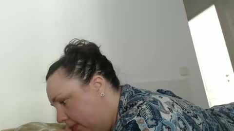 Carlaruth online show from February 19, 11:31 am