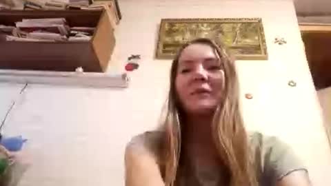 Emily online show from October 16, 11:43 am