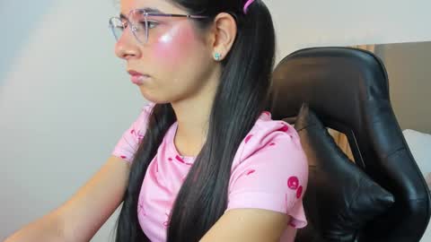 C A R L I N A online show from October 31, 12:27 pm