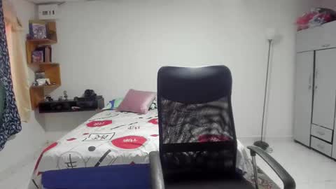 master online show from October 10, 8:13 pm