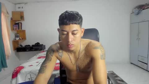 master online show from October 16, 3:33 pm