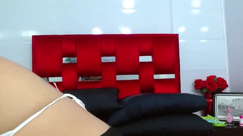 carly_milk online show from January 29, 12:35 pm