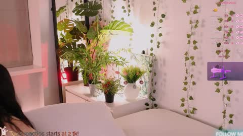 Carly online show from April 7, 9:39 pm