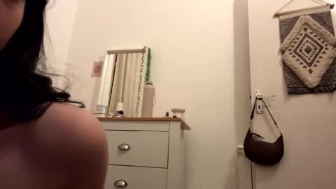 carmenlunaa online show from October 6, 1:56 am