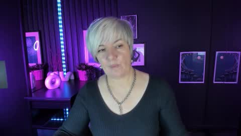 Carmen online show from November 16, 8:55 pm