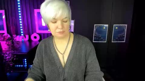 Carmen online show from December 19, 9:43 pm