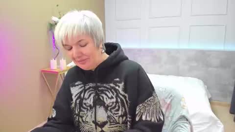 Carmen online show from October 2, 9:13 pm