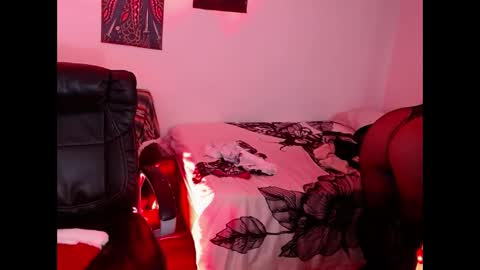CARMILLA ROSS online show from December 21, 4:46 pm