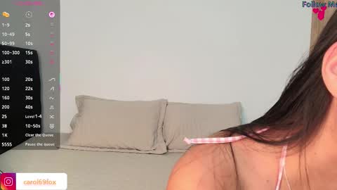 carol69fox online show from October 17, 11:09 pm