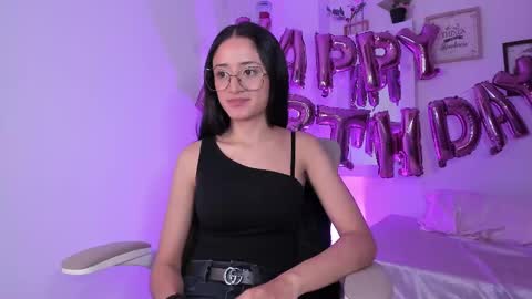 Caroline online show from March 11, 6:19 pm