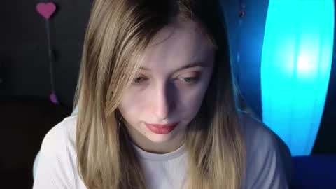 Carolina online show from February 19, 1:29 am