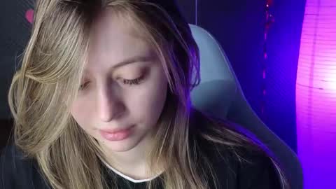 Carolina online show from February 15, 4:25 am
