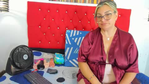 Carolina online show from October 29, 7:14 pm