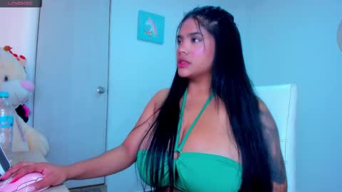 Carolina online show from November 25, 5:01 pm