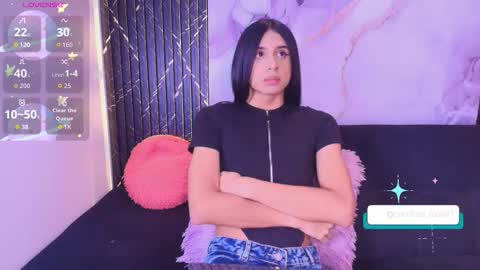 caroline_foster1 online show from January 10, 8:14 pm