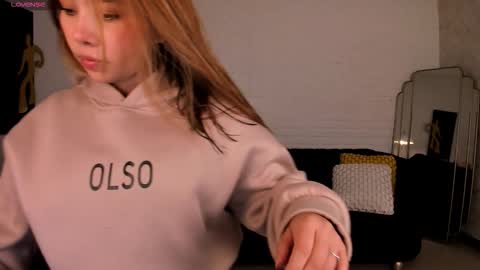 Caro online show from February 2, 9:38 am