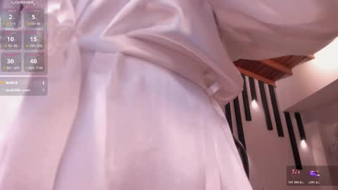 Caro online show from October 18, 11:36 am