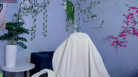 CarolineRichter online show from March 9, 3:00 am