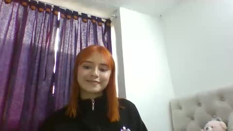 carolinnapinkman online show from March 24, 9:43 pm