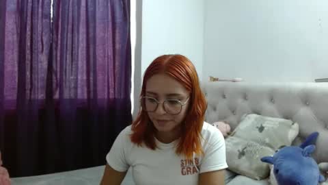 carolinnapinkman online show from March 27, 7:59 pm