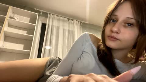 Snapshot of carolynhanrath chatting on September 18, 7:18 pm Elizabeth online show from September 18, 7:18 pm