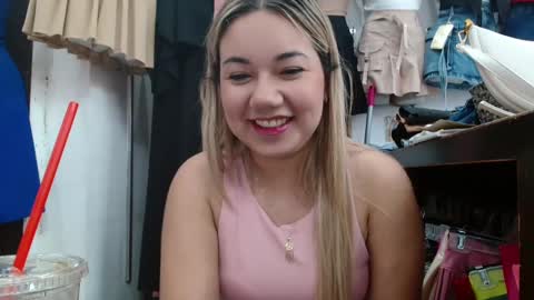 caroo0615 online show from October 20, 11:32 pm