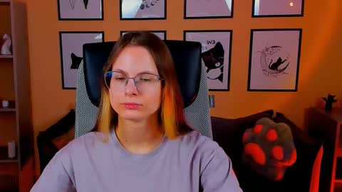 carrie_roses online show from October 9, 5:24 am