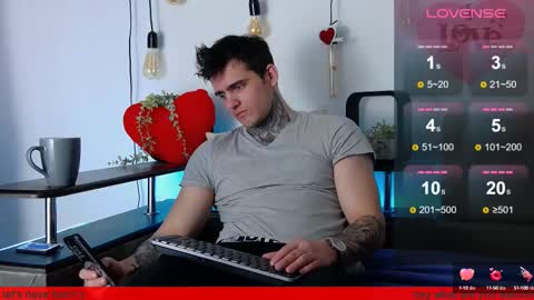 Carter online show from February 9, 8:10 am