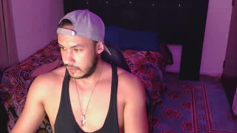      online show from October 5, 6:22 am