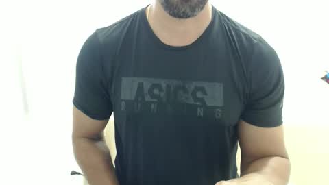 cashmastermuscle77 online show from March 10, 11:03 am