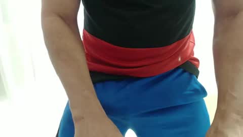 cashmastermuscle77 online show from March 18, 10:32 am